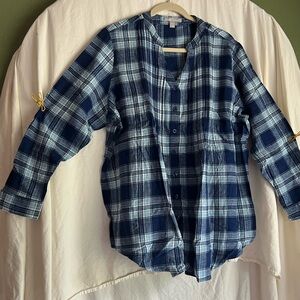 Women Within Button Down Long Sleeve Shirt Size 18/20